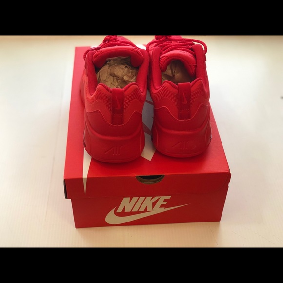 NIKE Air Max 200 Men Shoes CU4878600 Triple Red - Picture 5 of 8